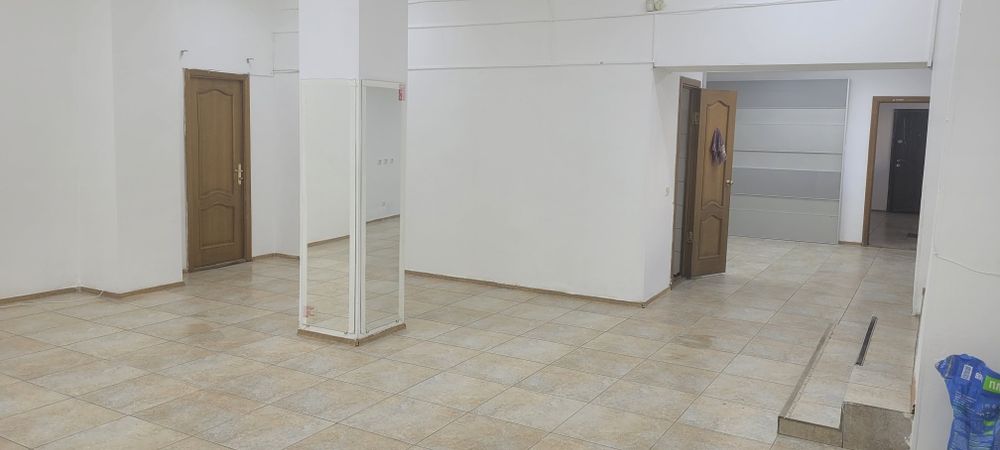 Сдам в аренду коммерческое помещение под бизнес!район АКАЦИЯ