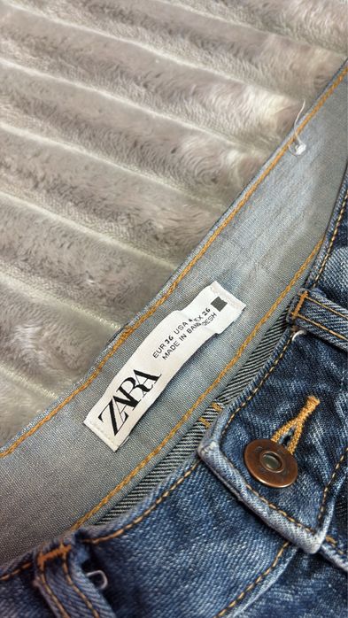Разпродажба дънки ZARA