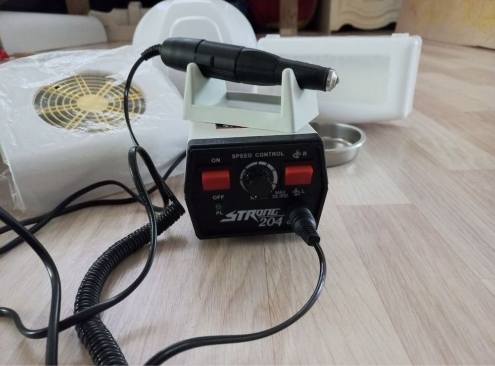 Апарат для маникюра