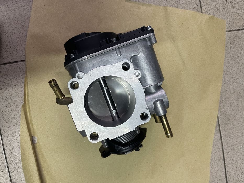 New beetle Clapeta acceleratie 2.0 benzina 115 cp