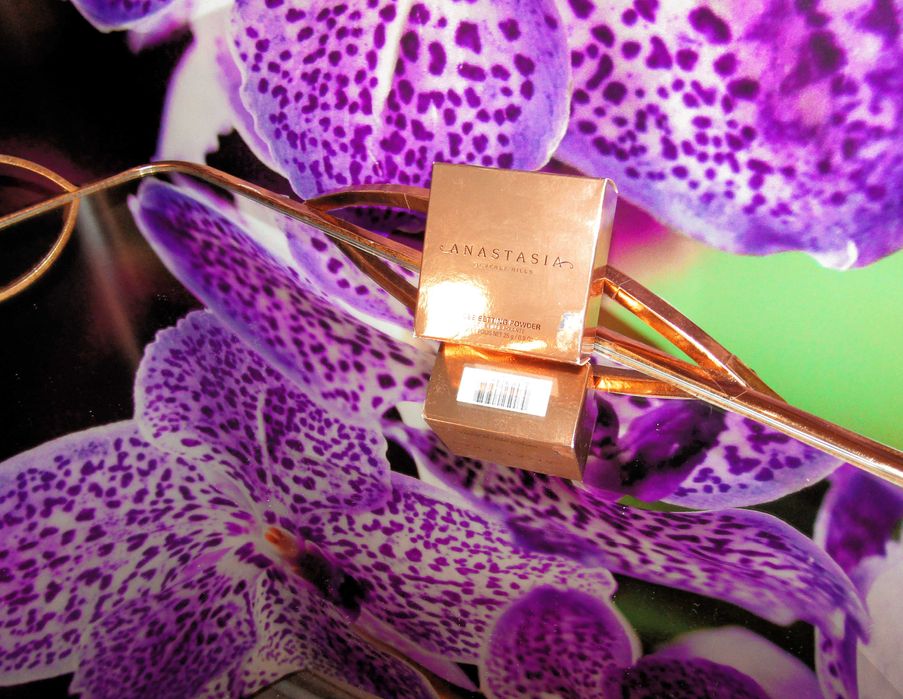 Anastasia Beverly Hills - Маркова Фиксираща пудра