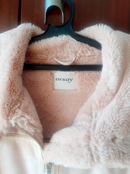 Продавам дамско яке от еко кожа