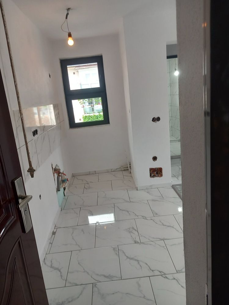 Vand apartament 2 camere