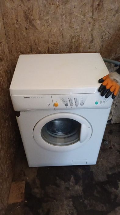 Продам стиральную машину автомат