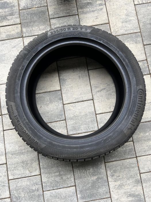 Anvelope 235 / 50 / 20 continental noi de iarna