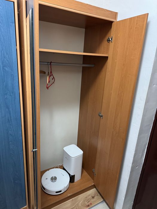 Dulap pentru curier