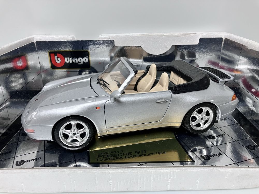 macheta auto Porsche 911 993 Carrera cabriolet 1994 bburago 1/18