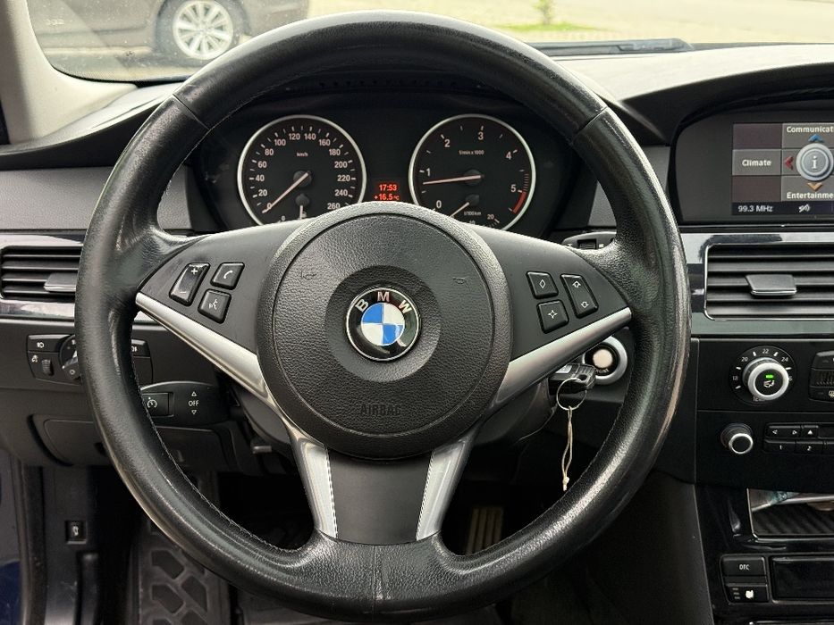 -BMW Seria 5- 520d 163cp