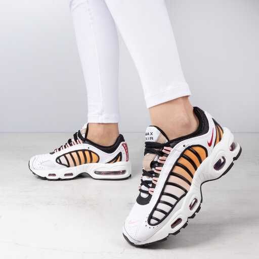 ОРИГИНАЛНИ *** Nike Air Max Tailwind 4 Gradient