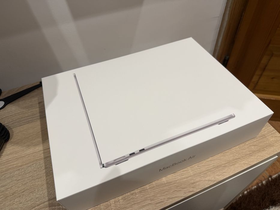 Apple macbook m4 Air 256 gb