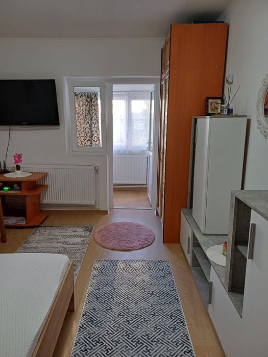 Inchiriez Garsonieră confort 1