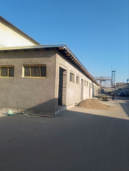 Офис/Склад в районе ЯНГИАБАД!