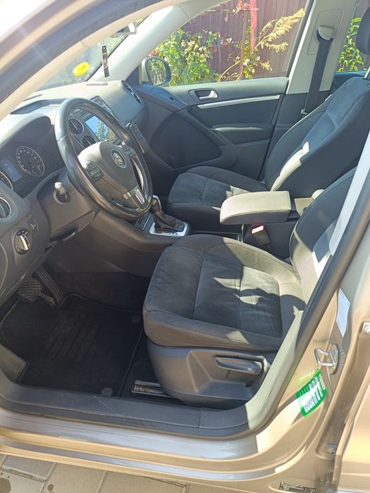 Volkswagen Tiguan 2012 – 4x4, automată