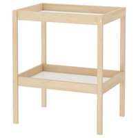 Повивалник IKEA - маса за повиване и постелка
