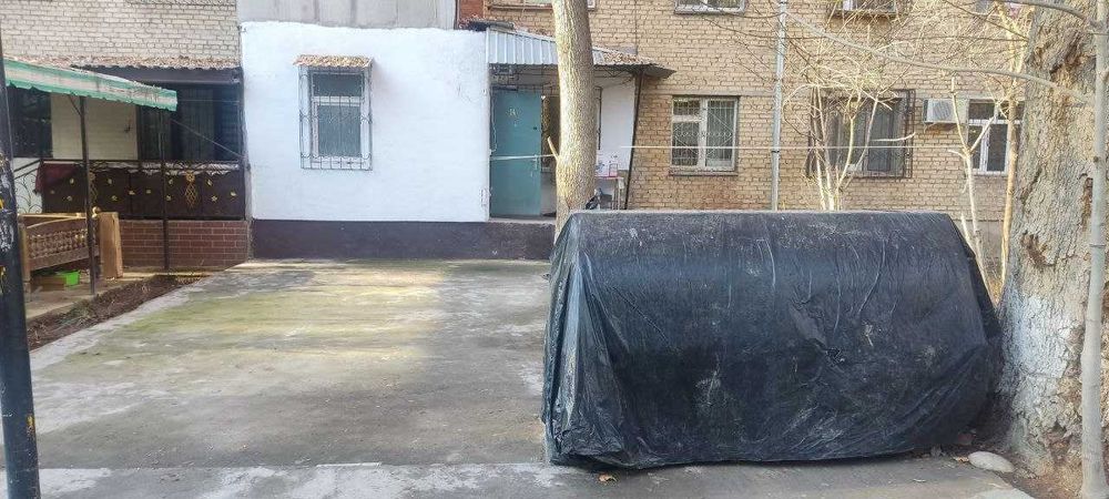 5 квартал. 1\1\4. Кирпичный дом. Метро Новза. TL