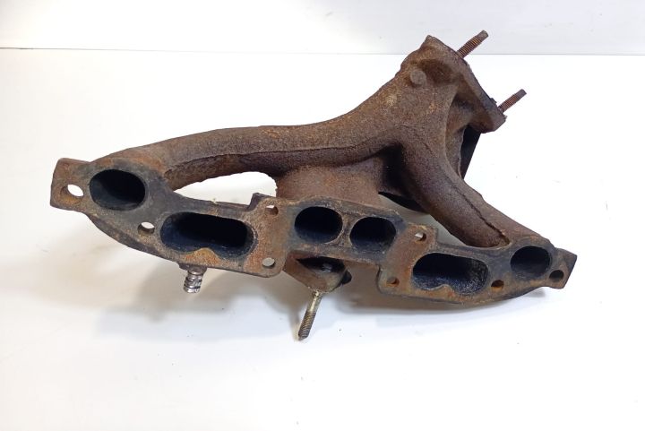 Galerie evacuare Dacia 1410 prima generatie seria