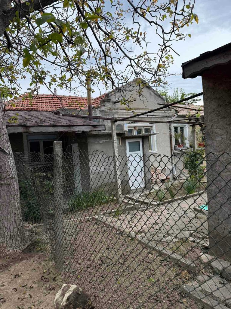 Продава се Къща в Варна, Галата - 75 кв.м за 2200 €/кв.м - Снимка #1