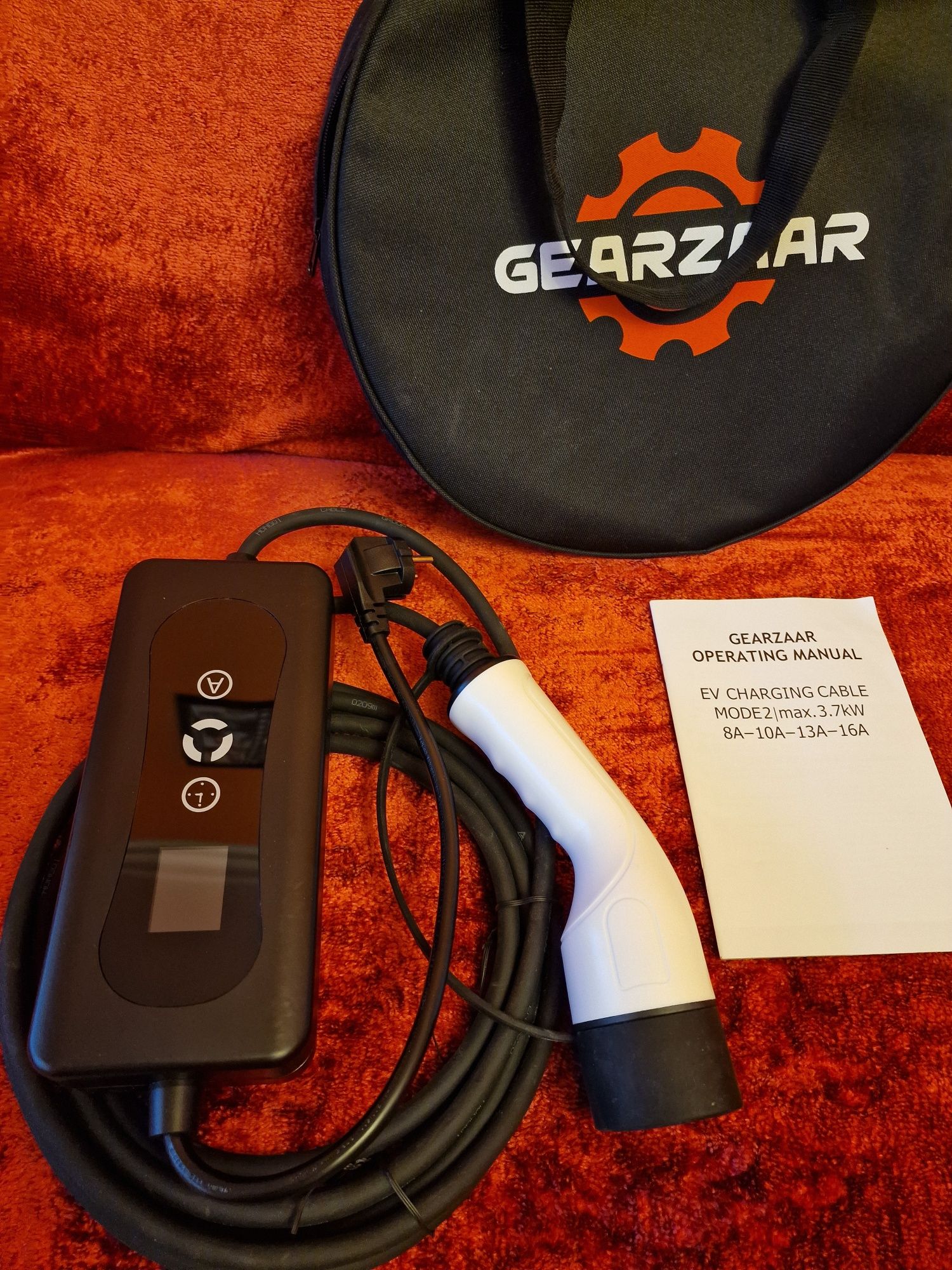 Зареждаш кабел за PLUGIN/HYBRID