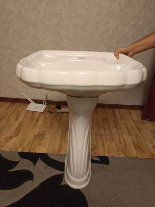 Продается раковина в ванную комнату