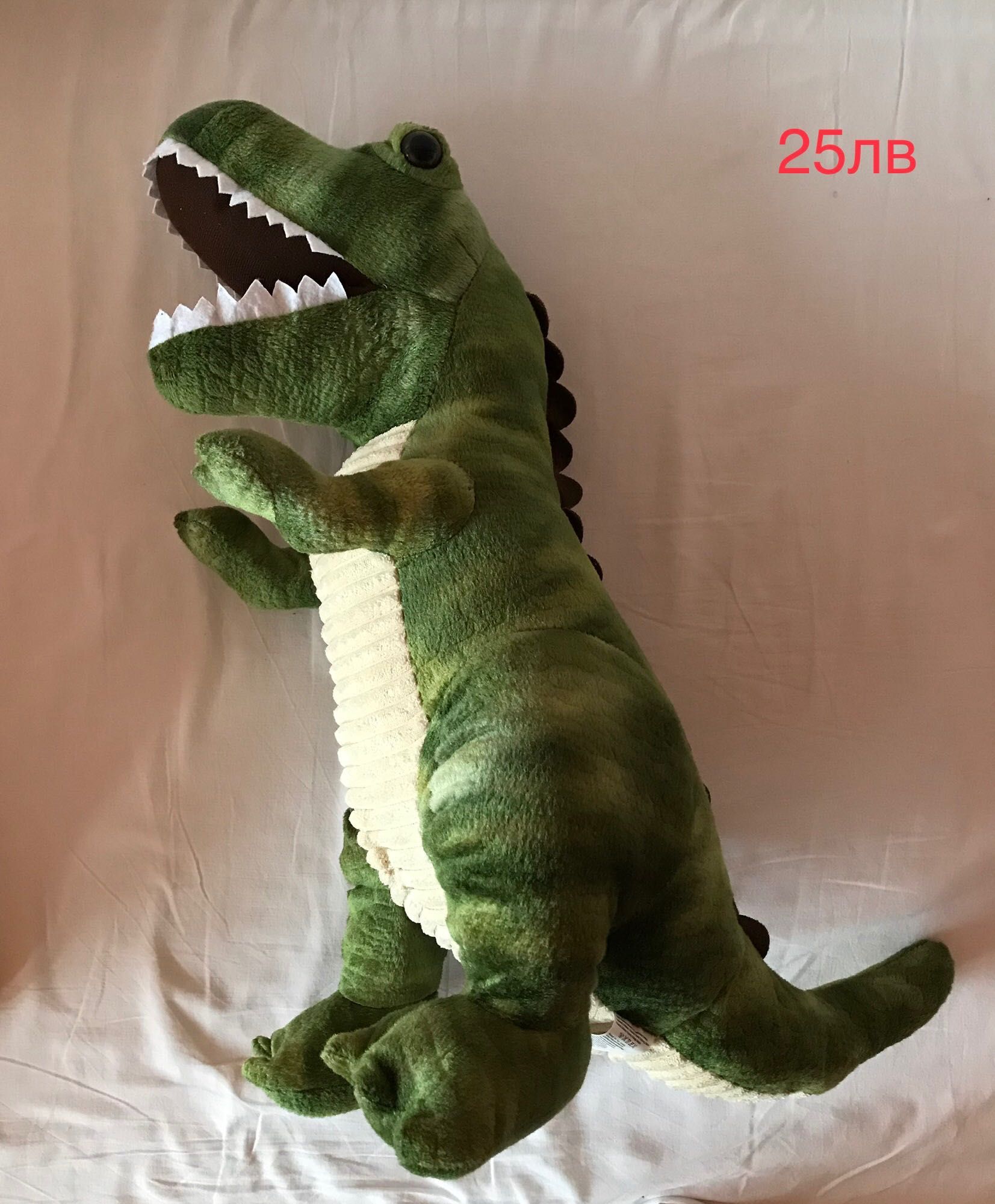 Лотове плюшени играчки