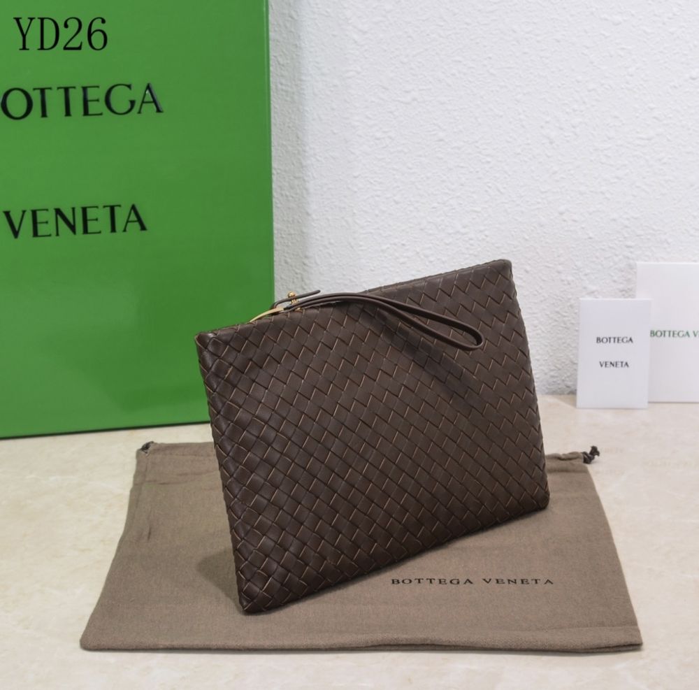 Bottega Veneta чанта