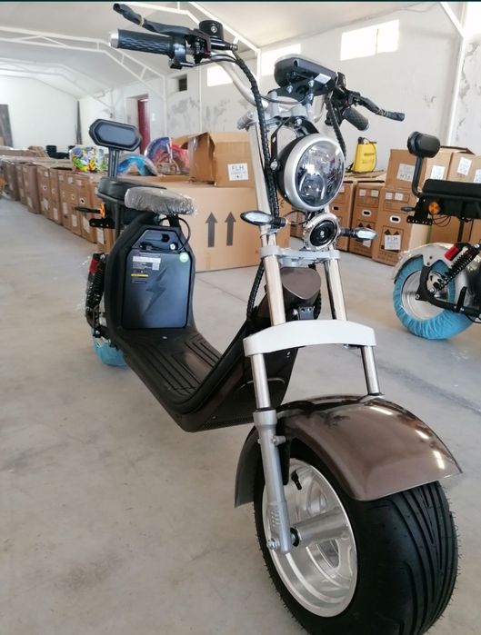 Scuter electric nou cu livrare și verificare