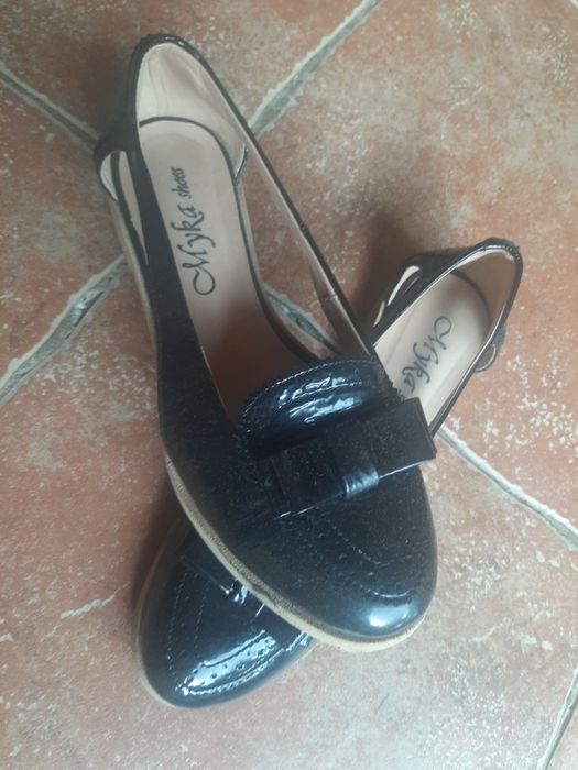 Balerini piele lacuita