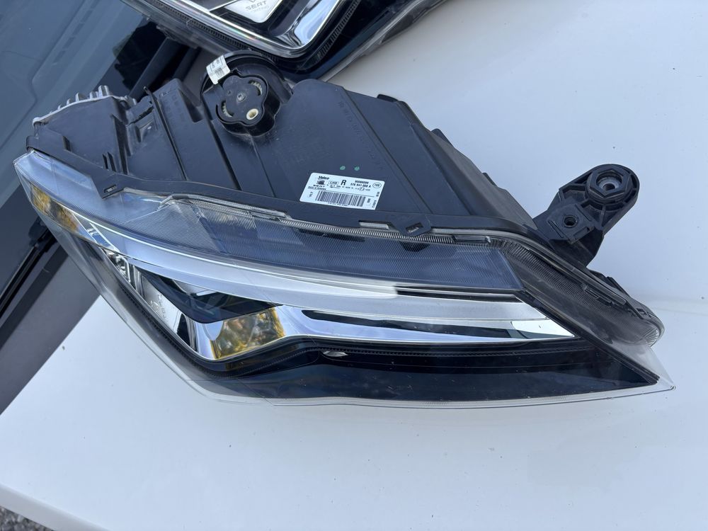 Фар Seat Ateca