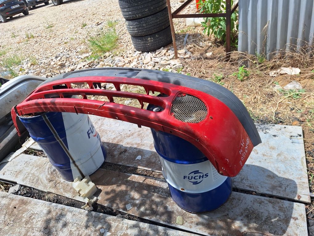 Предна броня за Renault Clio 98г