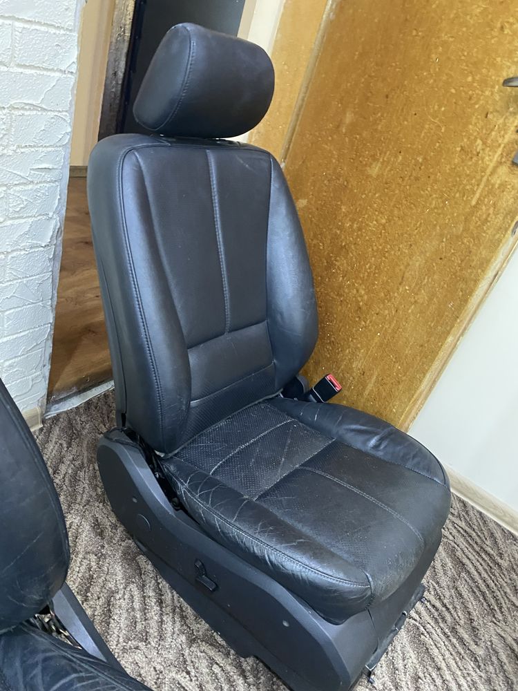 Кожен салон  Mercedes Ml w163