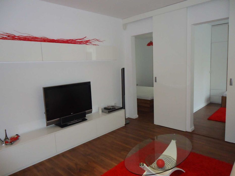 Дава се под наем Тристаен апартамент в София, Манастирски ливади - 97 кв.м за 750 € - Снимка #2