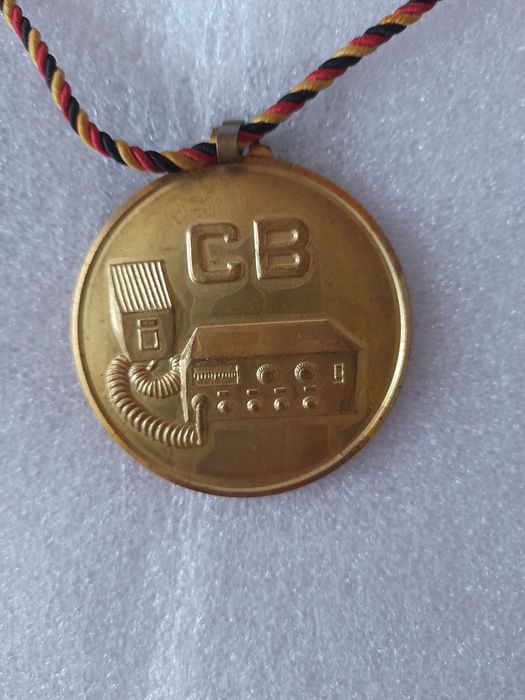 Medalie DJ,  stații emisii recepție  veche