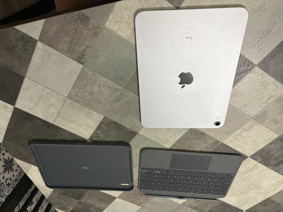 Apple iPad 10, 10.9", 64GB, Wifi, Silver - НЕРАЗЛИЧИМ ОТ НОВ!