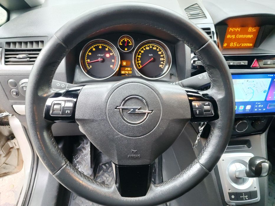 Opel Zafira B 1.8 benzină + GPL