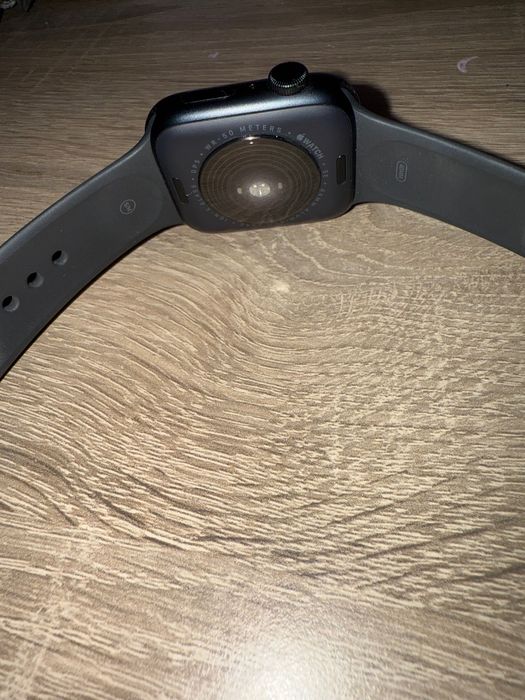 Apple Watch SE2 2024
