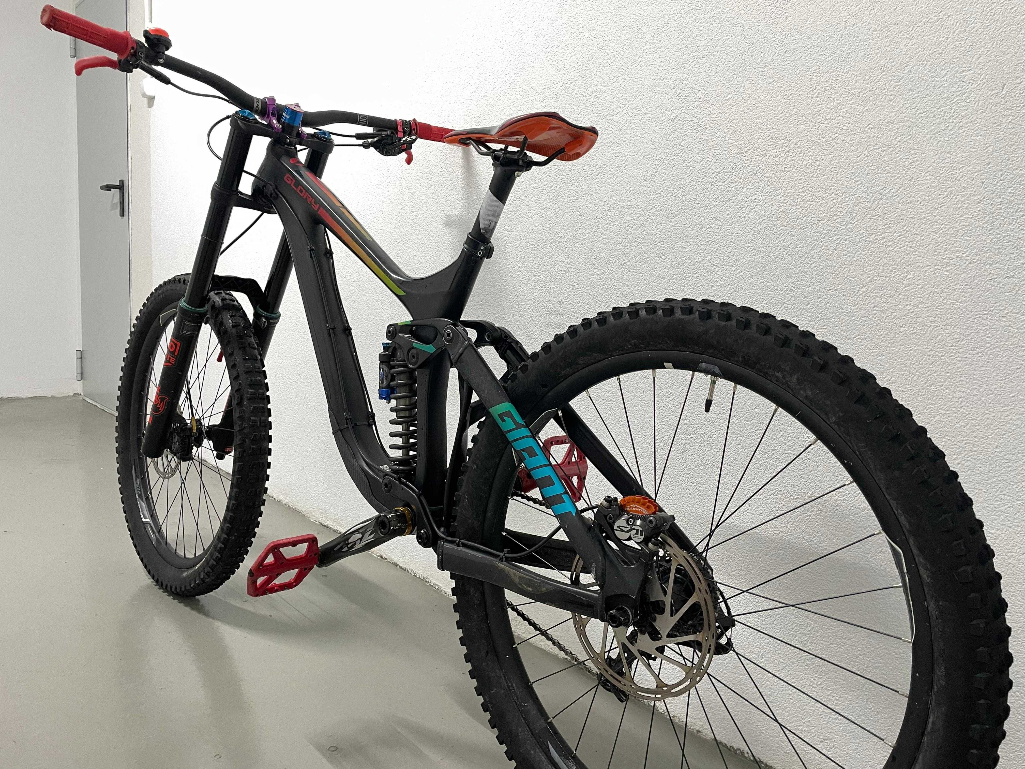 Giant Glory Advanced 1 27.5" sau schimb pe o electrica