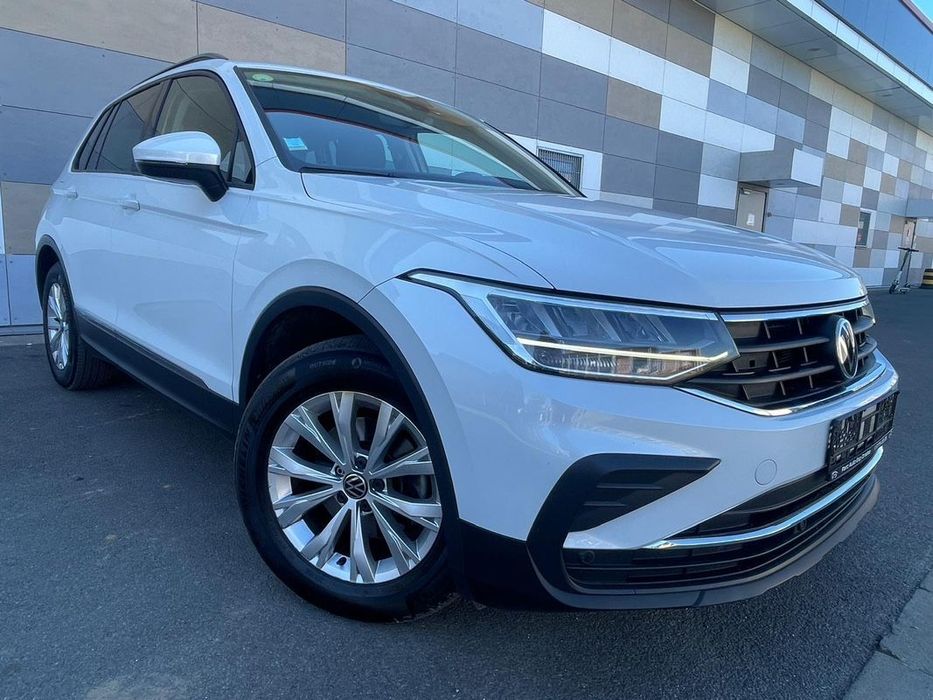Volkswagen Tiguan DSG ,Navi,Led,Camera,Soft Close,Alu
