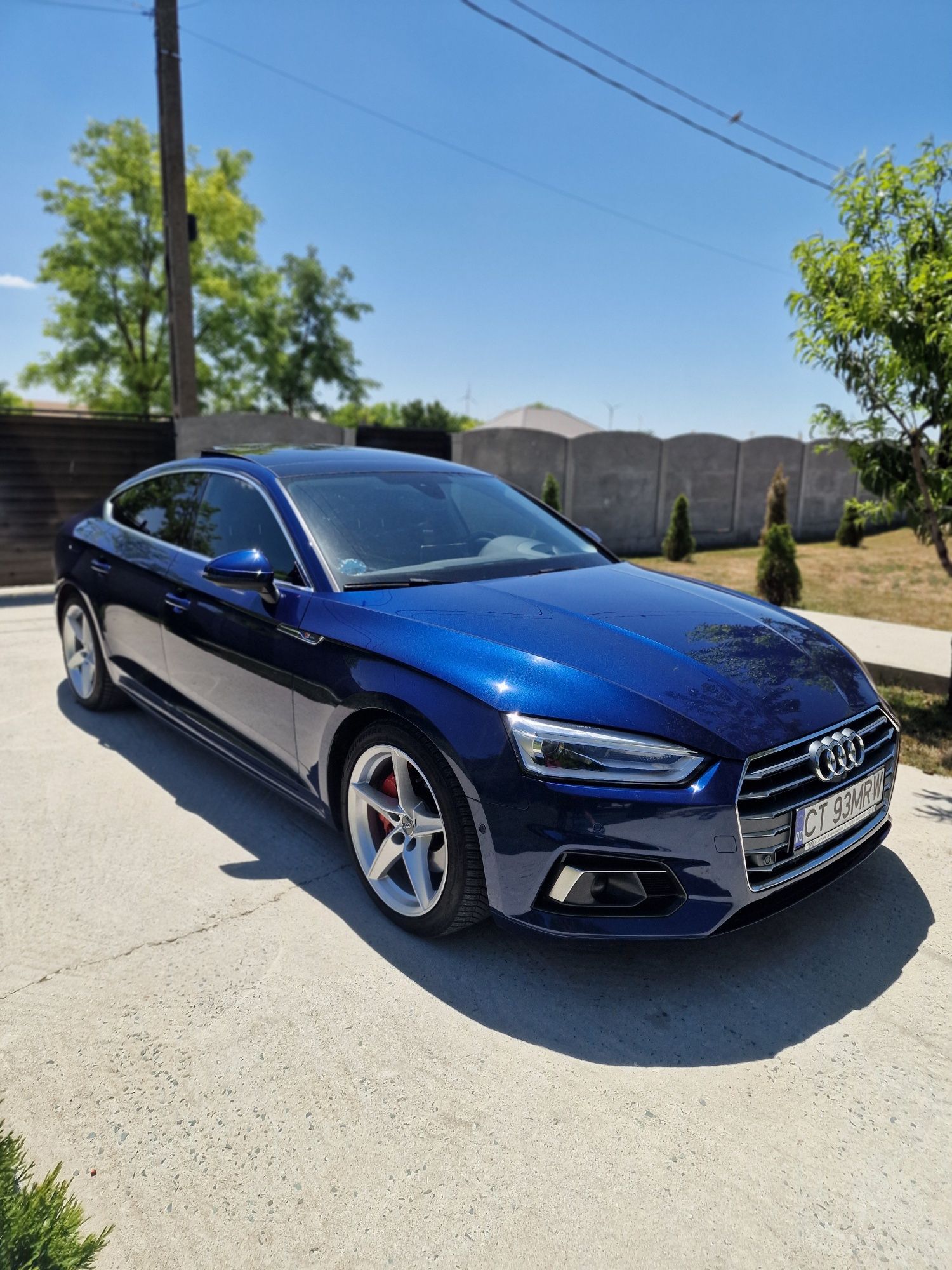 Vând Audi a5 2.0 190 cp