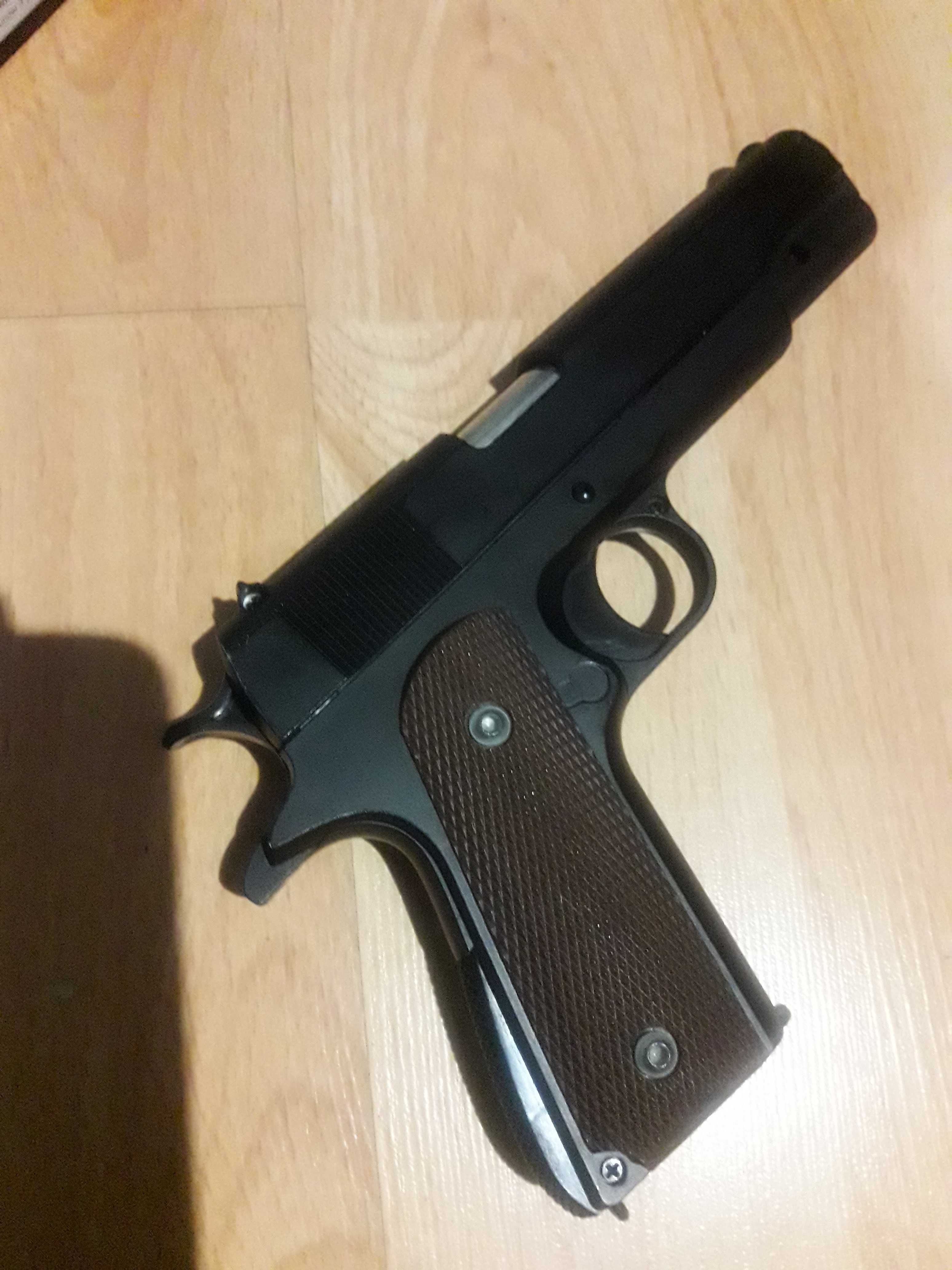 Въздушен Airsoft пистолет Colt1911