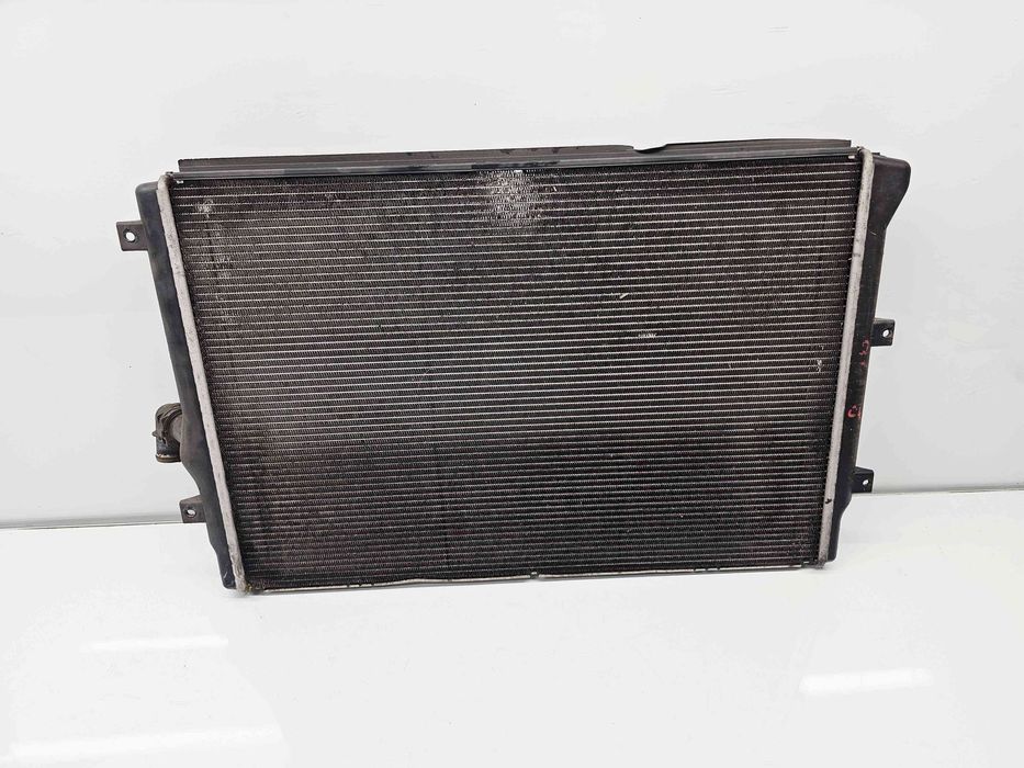 Radiator apa  Skoda Octavia 2 (1Z3) [Fabr 2004-2013] 1K0121251DD 1.6 T