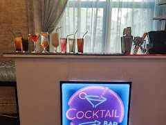 Cocktail bar evenimente si tort de shot