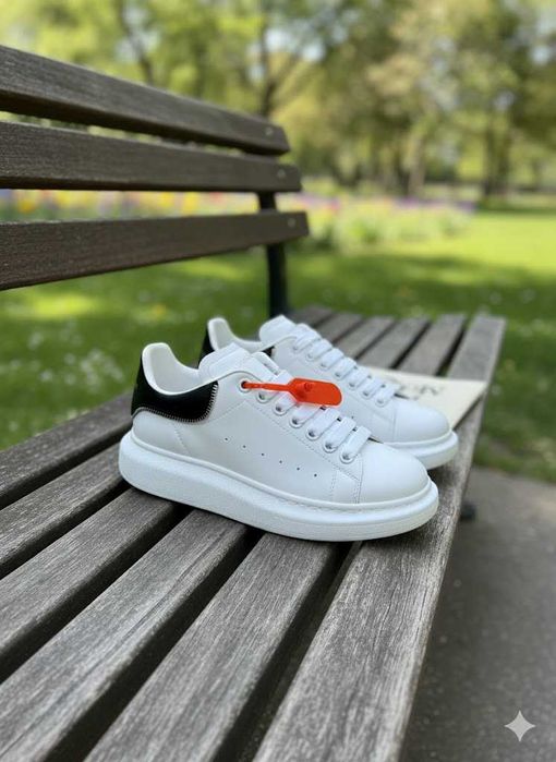 Adidasi  Alexander Mc Q u e e n Zipper - Produs Premium