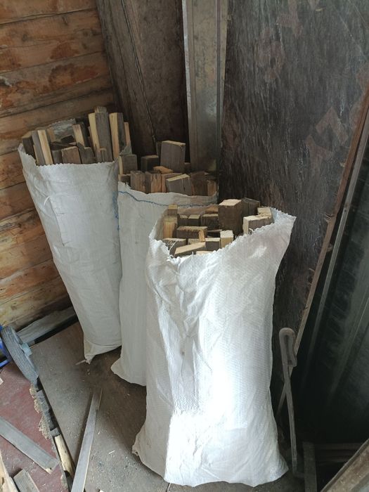 Продам дрова в мешках сухие готовые к топке
