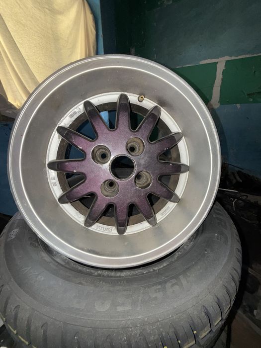 Jante 4x100 r15 cauciucuri noi ! Si etrier