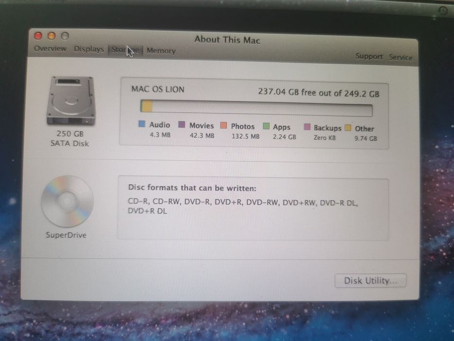 Apple MacBook A1342