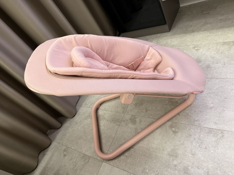 Бебе Шезлонг Cybex LEMO Bouncer Pink ГАРАНЦИЯ ДО 05.2026г.