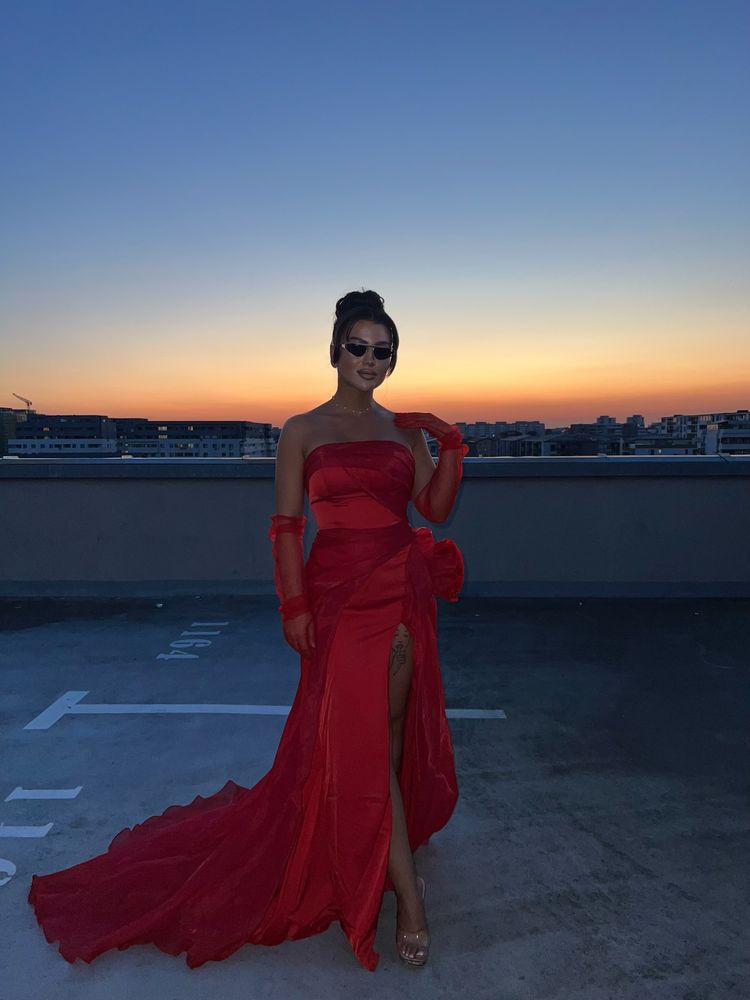 Rochie superba trena si corset
