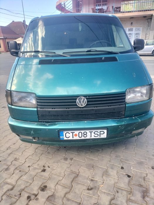 Vând t4 in stare de funcționare