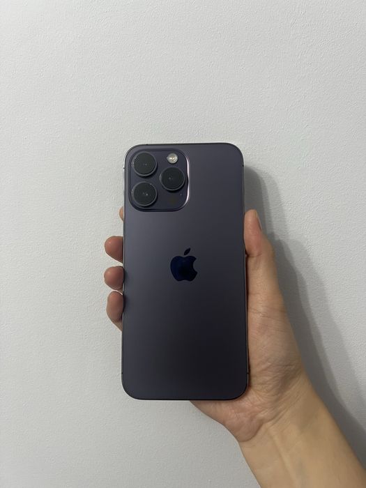 Продам Айфон 14 про макс 512 гб