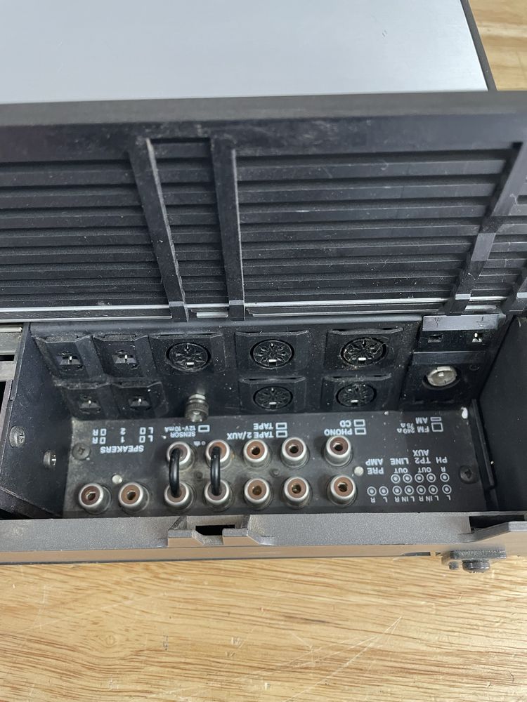 Amplificator bang olufsen beomaster 5500 cu telecomanda